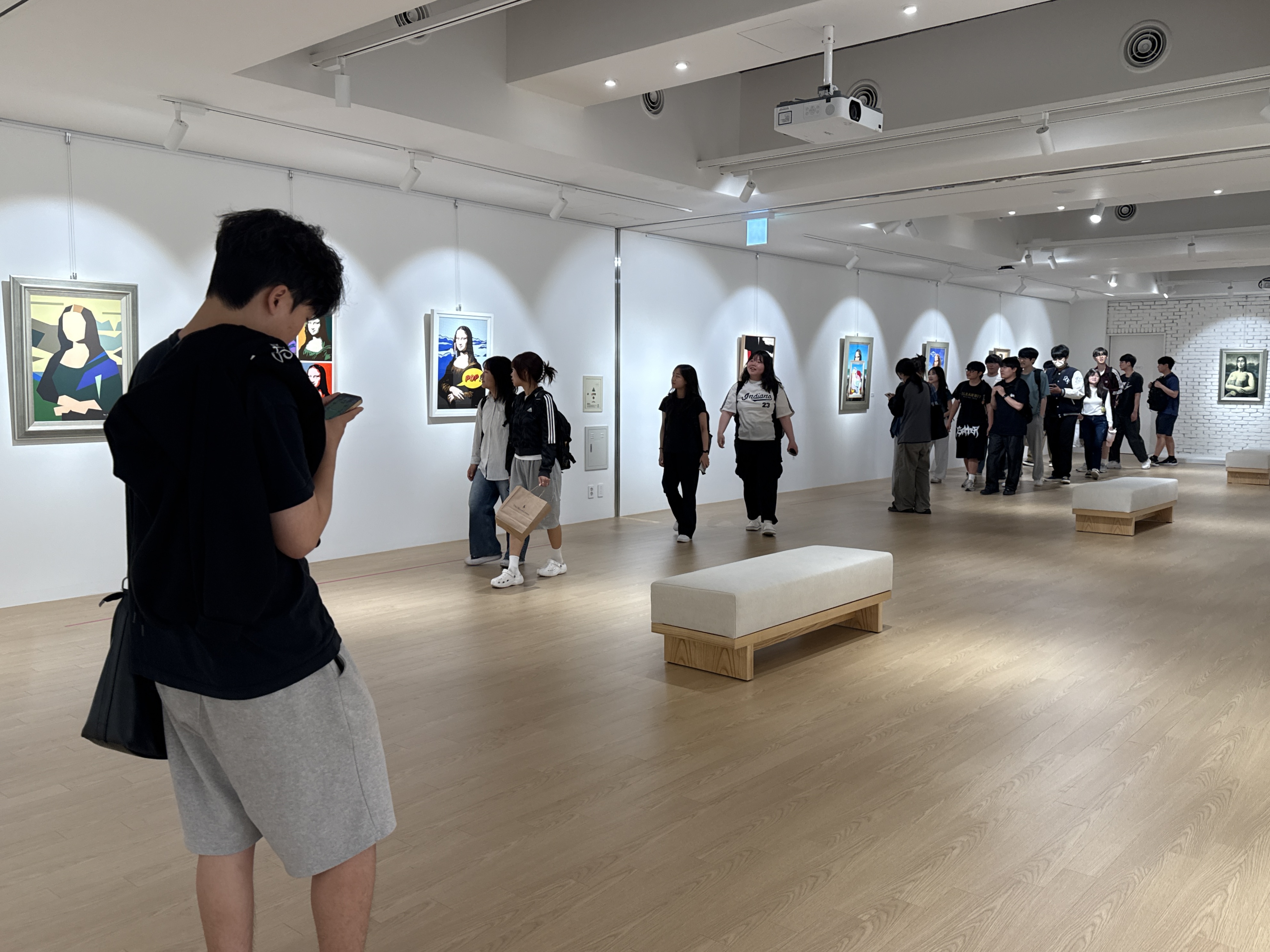 [2025.06.04] 백석문화대 방송영상학과 김원 교수 반 관람 4번째 첨부파일 이미지