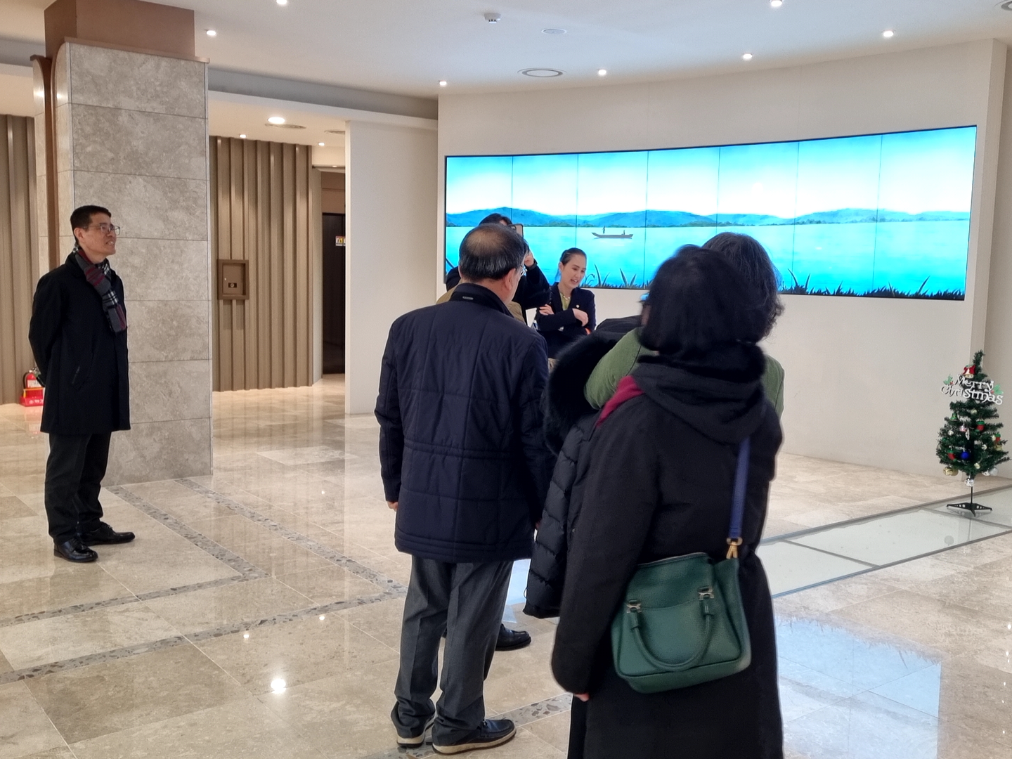 [2025.11.28] 호통판사 천호종 판사 외 관계자 관람 1번째 첨부파일 이미지