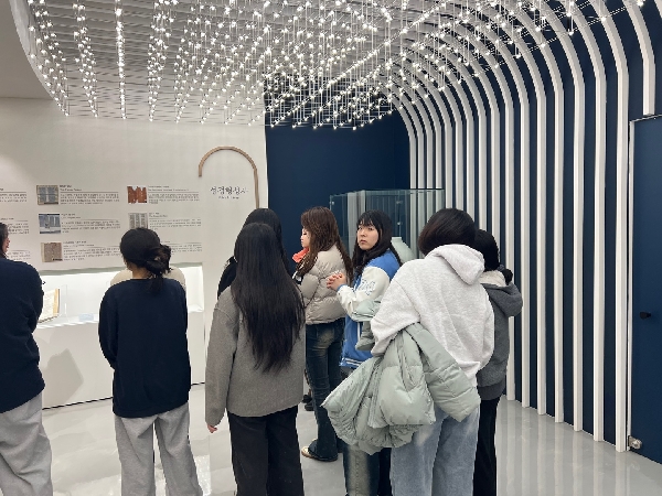 [2025.03.20] 백석문화대 간호학과 유영미 교수 반 관람 대표이미지